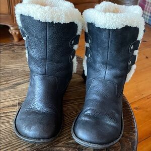 UGG Black Ankle Boots with Cream Shearling